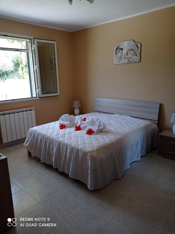Villa Belvedere Кампофеличе ди Рокела Екстериор снимка